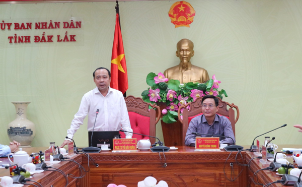 Đại học Quốc gia thành phố Hồ Chí Minh làm việc với UBND tỉnh về chuyển đổi số